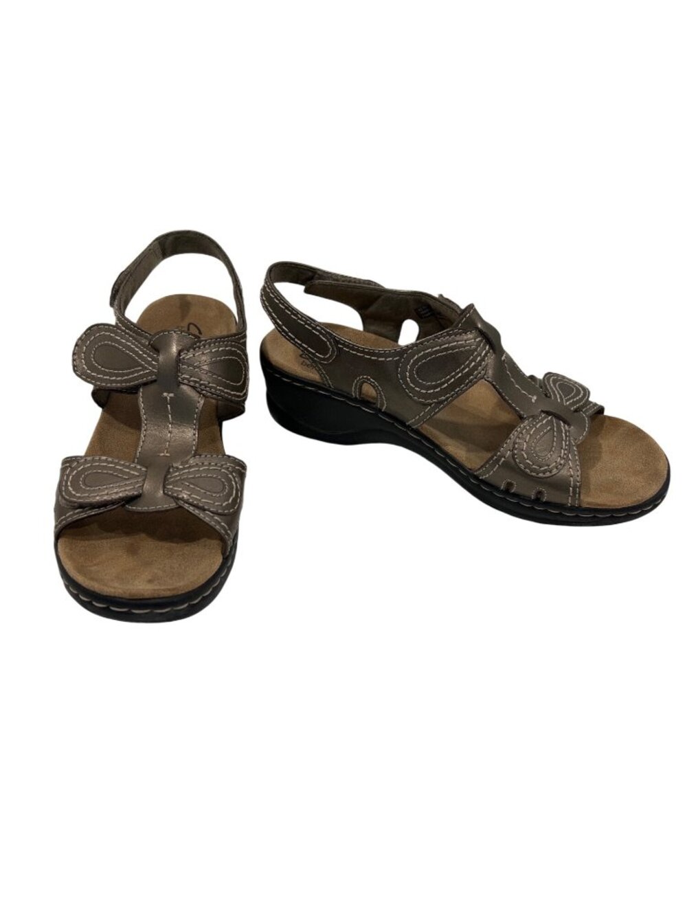 CLARKS BENDABLE metallic gray leather sandals shoes Women 8M